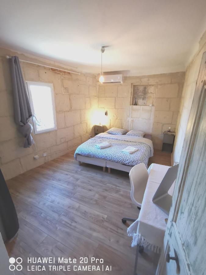 Charmante Maison En Provence Fontvieille Eksteriør billede