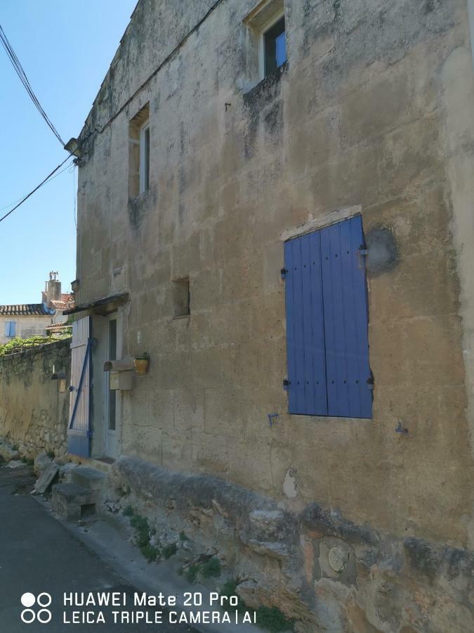 Charmante Maison En Provence Fontvieille Eksteriør billede